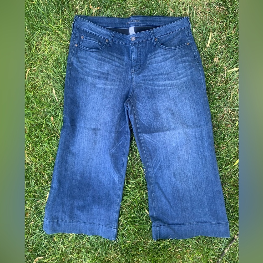 •MAURICES•NWOT•Wide Leg Capri Length Jeans•Size 15/16